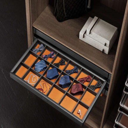 Giá để đồ trang sức , ray giảm chấn EUROGOLD EUA6160B