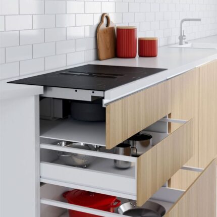 Bếp từ Brandt 4 vùng nấu BPI384BH lắp âm 3 Ảnh bếp từ Brandt 4 vùng nấu BPI384BH lắp âm